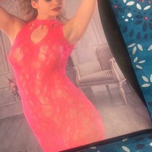 Elegant Pink Lace Sleeveless Dress